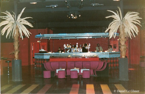 Le bar de la grande salle de la Dérobade