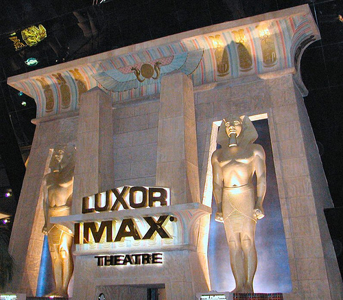 Le Luxor Imax Theatre à l’intérieur de la pyramide de l’hôtel Luxor à Las Vegas (DR)